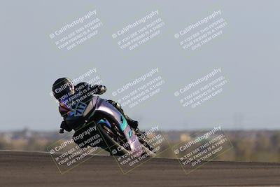 media/Dec-04-2022-CVMA (Sun) [[e38ca9e4fc]]/Race 12 500 Supersport-350 Supersport/